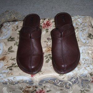 Born Brown Leather Clogs - Size 9 Medium